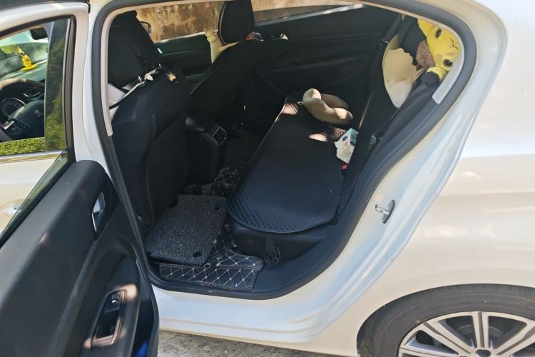Used Peugeot 408 2018 350THP Automatic Luxury Edition Left Rear Seat