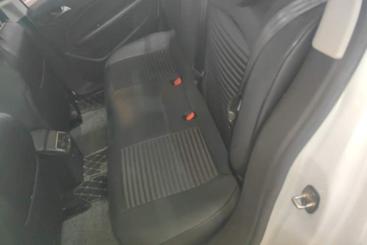 Used Peugeot 408 2018 350THP Automatic Luxury Edition Left Rear Seat