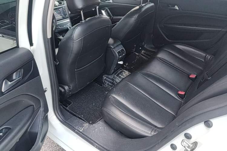 Used Peugeot 408 2018 350THP Automatic Luxury Edition Left Rear Seat