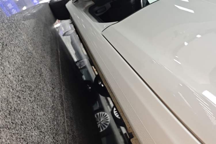 Used Peugeot 408 2018 Revised 350THP Automatic Luxury Edition Left Side Sill
