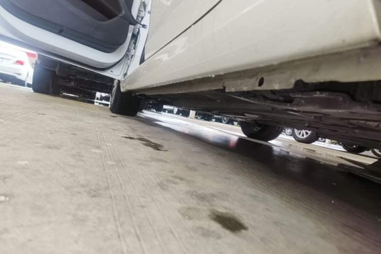 Used Peugeot 408 2018 Revised 350THP Automatic Luxury Edition Left Side Sill