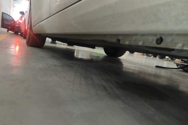 Used Peugeot 408 2018 350THP Automatic Luxury Edition Left Side Sill