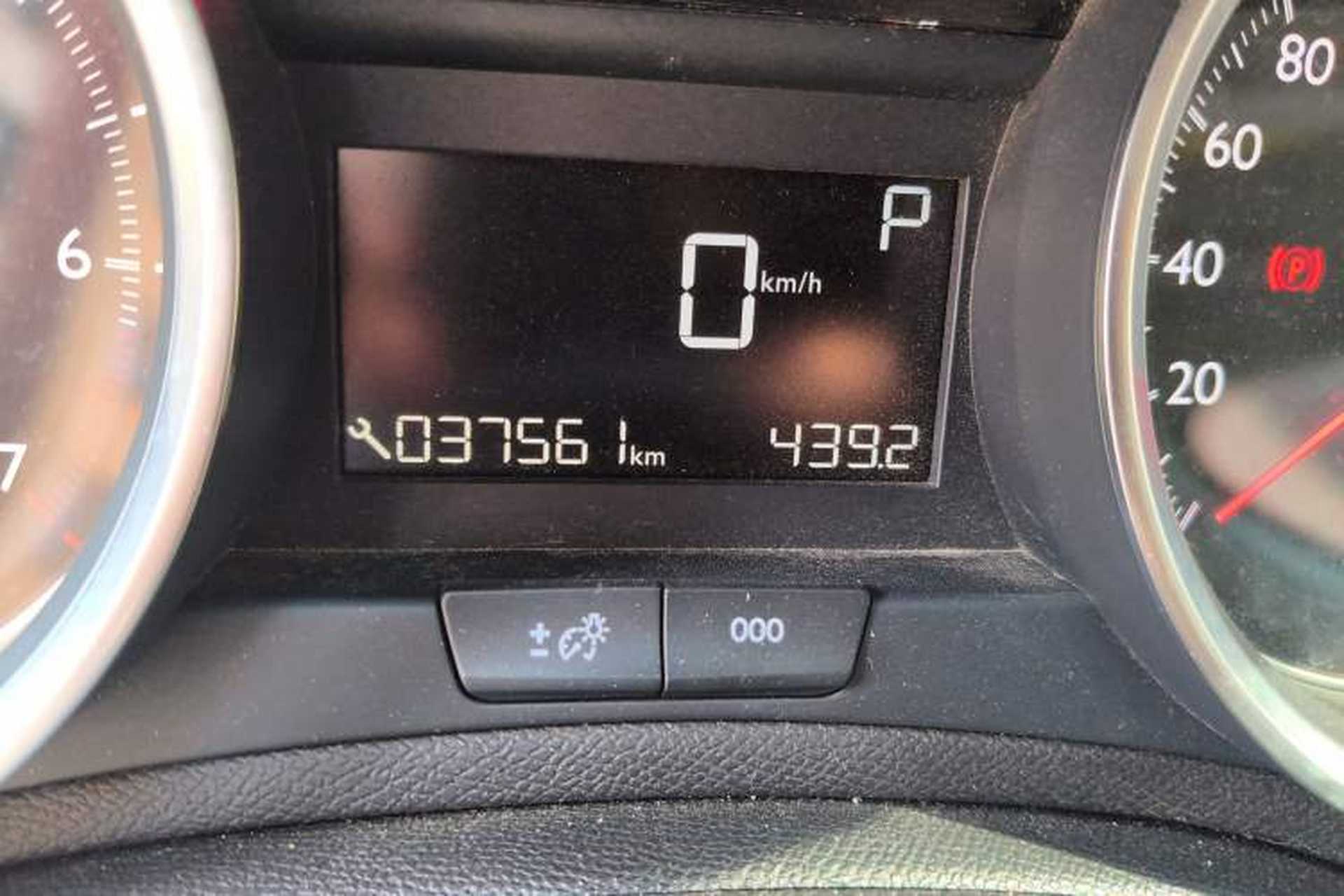 Used Peugeot 408 2018 350THP Automatic Luxury Edition Odometer Close Up