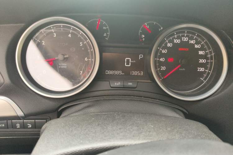 Used Peugeot 408 2018 350THP Automatic Luxury Edition Odometer Close Up