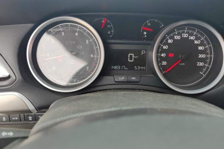 Used Peugeot 408 2018 350THP Automatic Luxury Edition Odometer Close Up