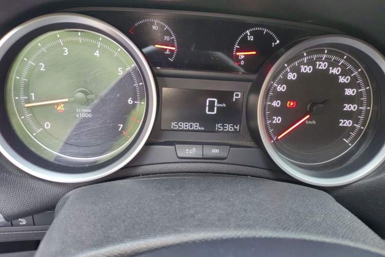 Used Peugeot 408 2018 1.8L Automatic Luxury Edition Odometer Close Up