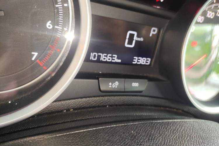 Used Peugeot 408 2018 350THP Automatic Luxury Edition Odometer Close Up