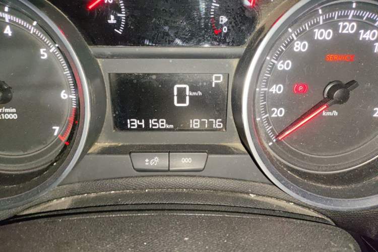 Used Peugeot 408 2018 350THP Automatic Luxury Edition Odometer Close Up