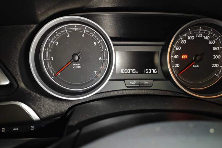 Used Peugeot 408 2018 350THP Automatic Luxury Edition Odometer Close Up