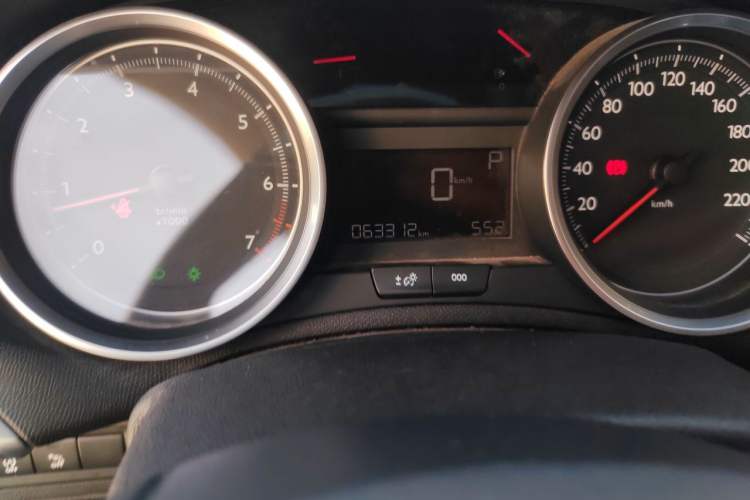 Used Peugeot 408 2018 350THP Automatic Luxury Edition Odometer Close Up