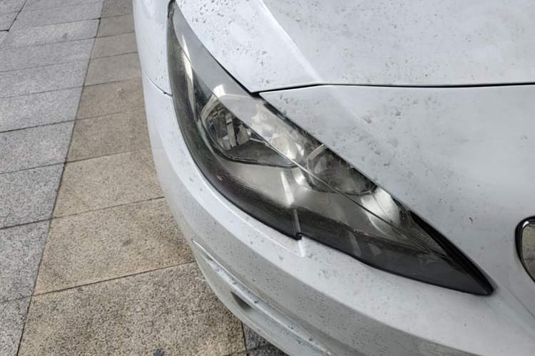 Used Peugeot 408 2018 350THP Automatic Luxury Edition Right Front Headlight