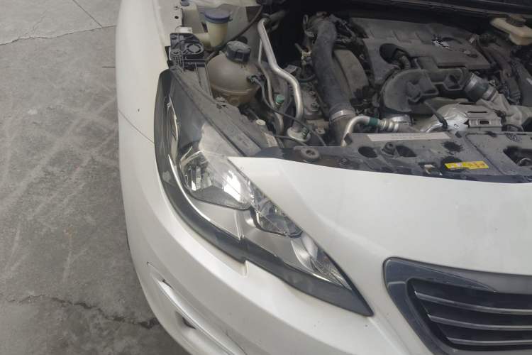 Used Peugeot 408 2018 Revised 350THP Automatic Luxury Edition Right Front Headlight