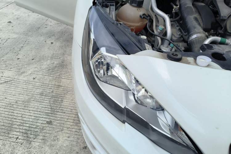 Used Peugeot 408 2018 Revised 350THP Automatic Luxury Edition Right Front Headlight