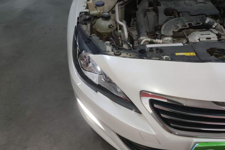 Used Peugeot 408 2018 350THP Automatic Luxury Edition Right Front Headlight