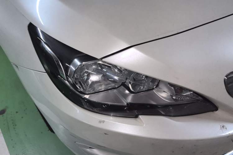 Used Peugeot 408 2018 Revised 350THP Automatic Luxury Edition Right Front Headlight