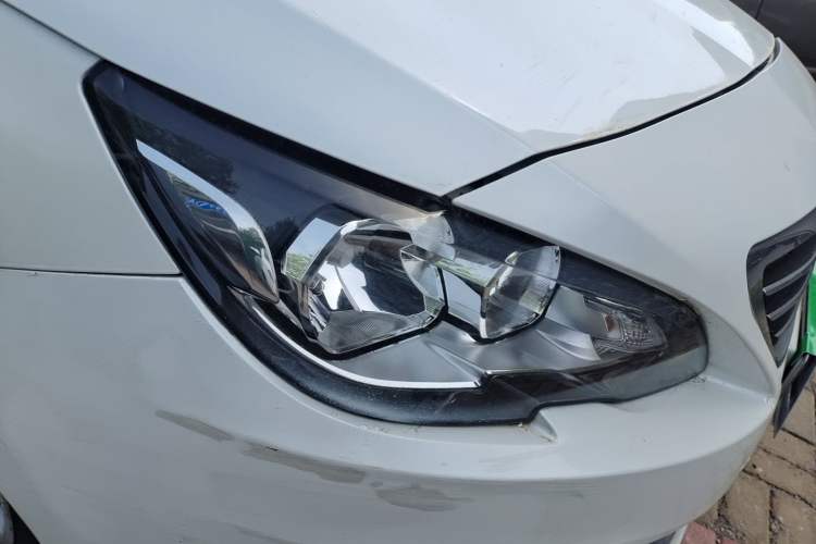 Used Peugeot 408 2018 1.8L Automatic Luxury Edition Right Front Headlight
