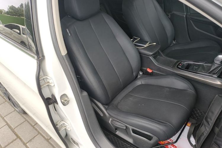 Used Peugeot 408 2018 Revised 350THP Automatic Luxury Edition Right Front Seat