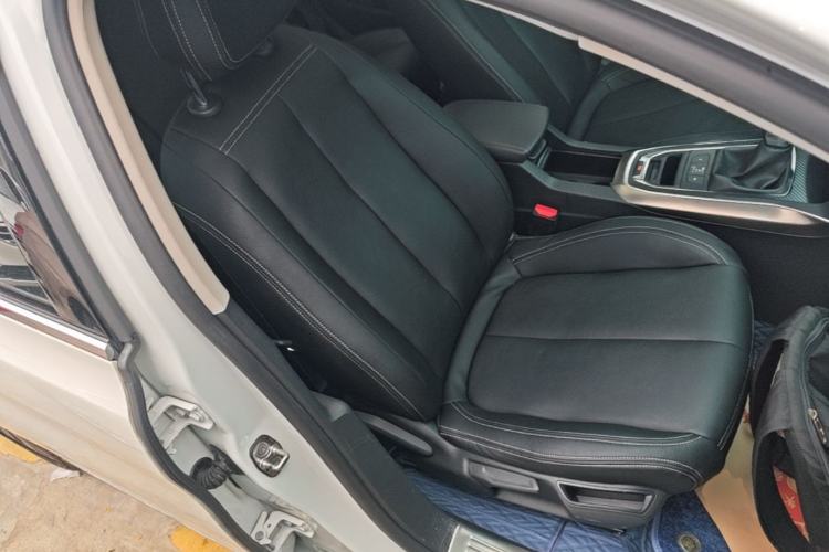 Used Peugeot 408 2018 Revised 350THP Automatic Luxury Edition Right Front Seat