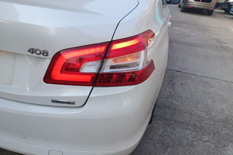 Used Peugeot 408 2018 350THP Automatic Luxury Edition Right Rear Taillight