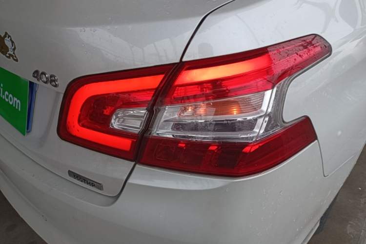 Used Peugeot 408 2018 350THP Automatic Luxury Edition Right Rear Taillight