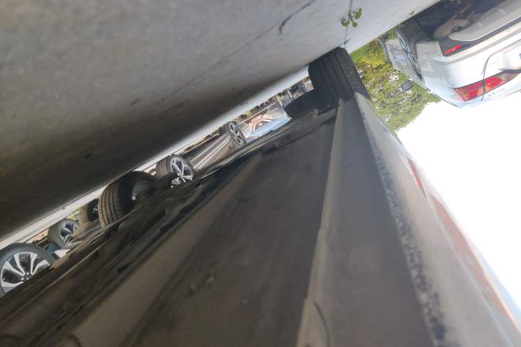Used Peugeot 408 2018 Revised 350THP Automatic Luxury Edition Right Side Sill