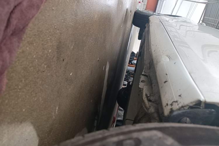Used Peugeot 408 2018 350THP Automatic Luxury Edition Right Side Sill