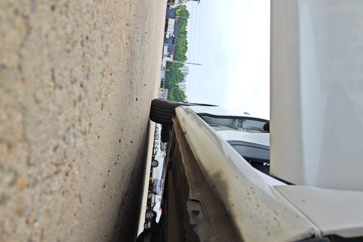 Used Peugeot 408 2018 350THP Automatic Luxury Edition Right Side Sill