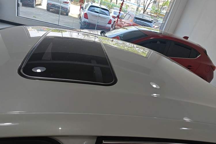 Used Peugeot 408 2018 350THP Automatic Luxury Edition Roof