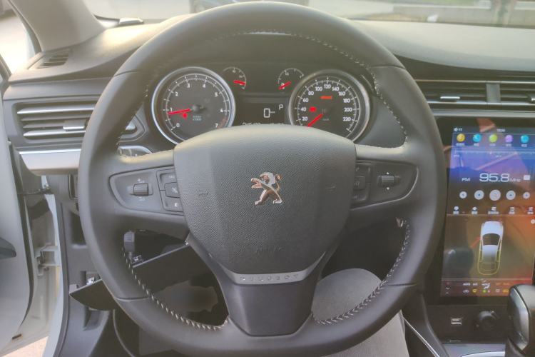 Used Peugeot 408 2018 Revised 350THP Automatic Luxury Edition Steering Wheel