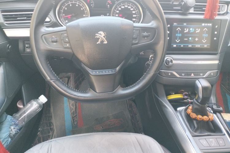 Used Peugeot 408 2018 350THP Automatic Luxury Edition Steering Wheel