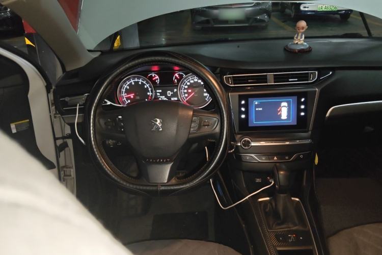 Used Peugeot 408 2018 Revised 350THP Automatic Luxury Edition Steering Wheel