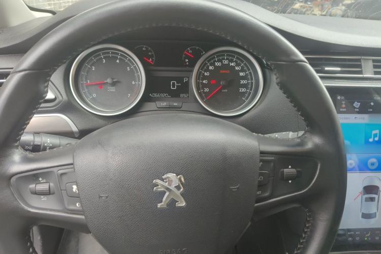 Used Peugeot 408 2018 Revised 350THP Automatic Luxury Edition Steering Wheel