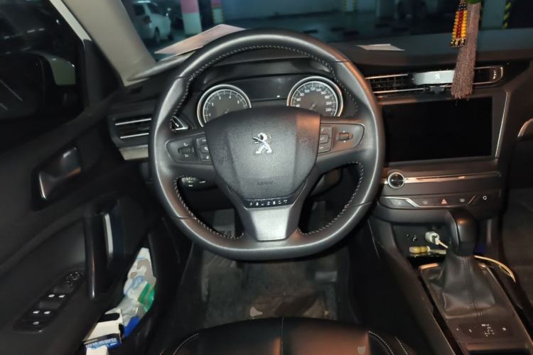 Used Peugeot 408 2018 Revised Version 1.8L Automatic Luxury Edition Steering Wheel