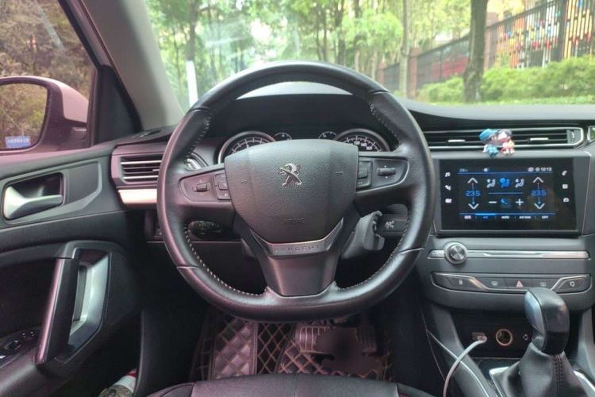 Used Peugeot 408 2018 1.8L Automatic Luxury Edition Steering Wheel