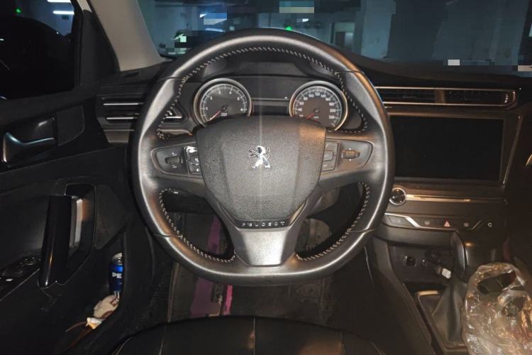 Used Peugeot 408 2018 Revised Version 1.8L Automatic Luxury Edition Steering Wheel
