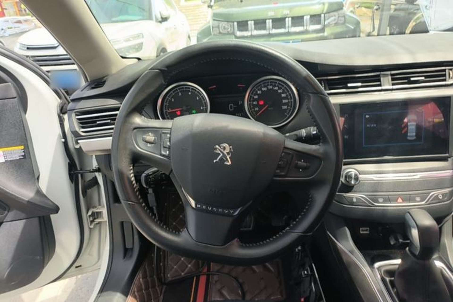 Used Peugeot 408 2018 Revised 350THP Automatic Luxury Edition Steering Wheel