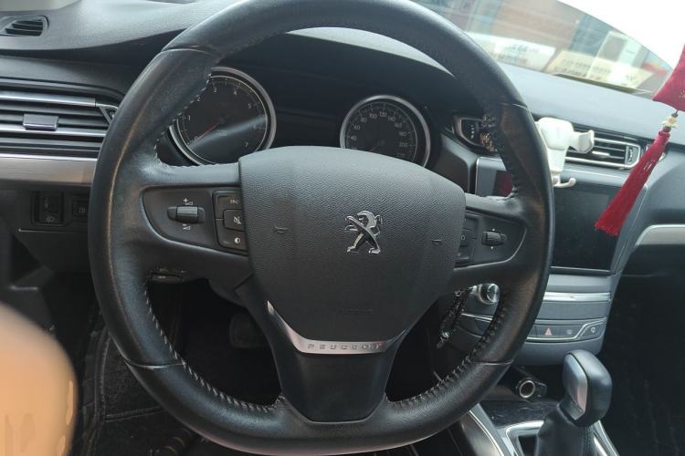 Used Peugeot 408 2018 350THP Automatic Luxury Edition Steering Wheel