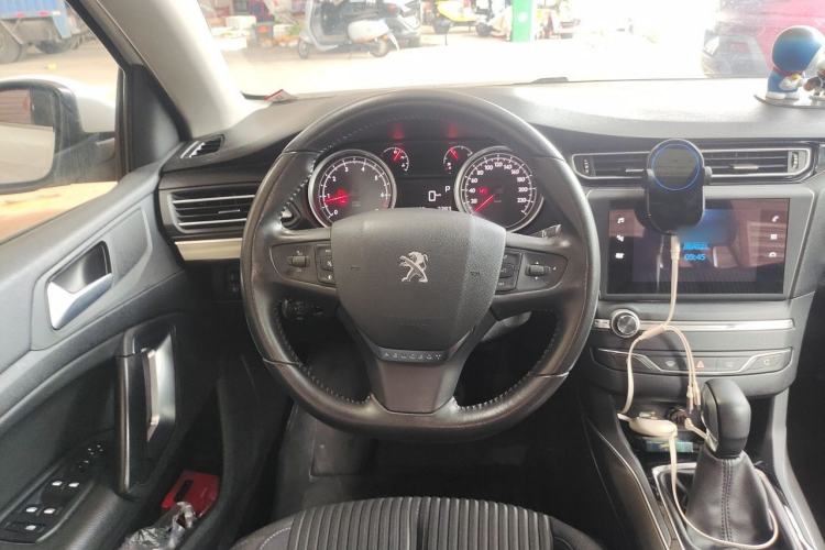 Used Peugeot 408 2018 350THP Automatic Luxury Edition Steering Wheel