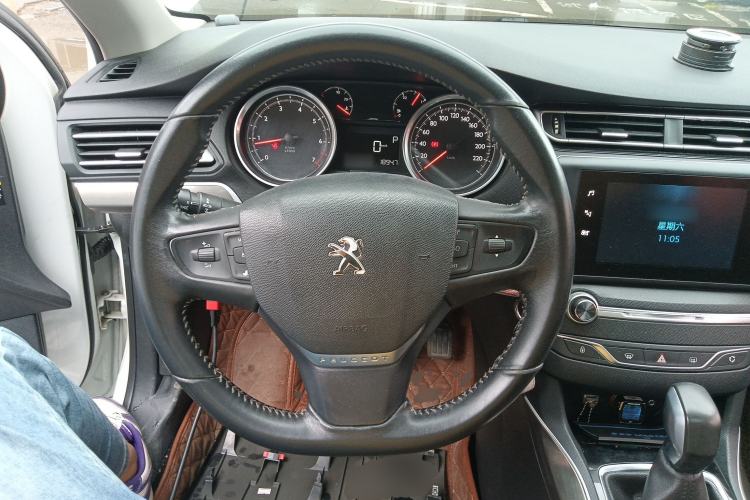 Used Peugeot 408 2018 350THP Automatic Luxury Edition Steering Wheel
