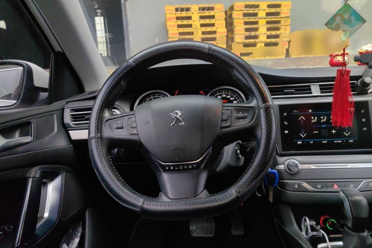 Used Peugeot 408 2018 350THP Automatic Luxury Edition Steering Wheel