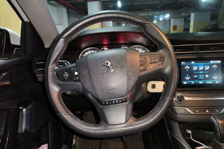 Used Peugeot 408 2018 Revised 350THP Automatic Luxury Edition Steering Wheel