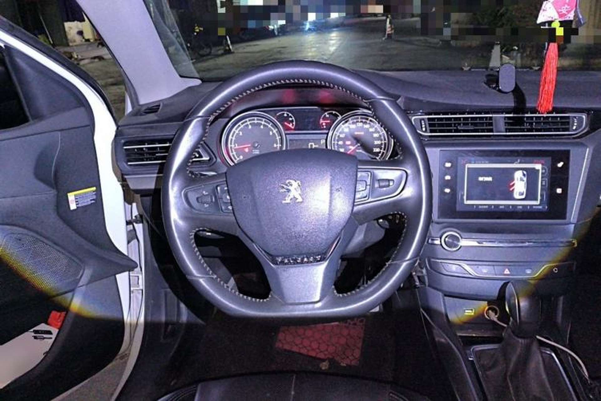 Used Peugeot 408 2018 230THP Automatic Luxury Edition Steering Wheel