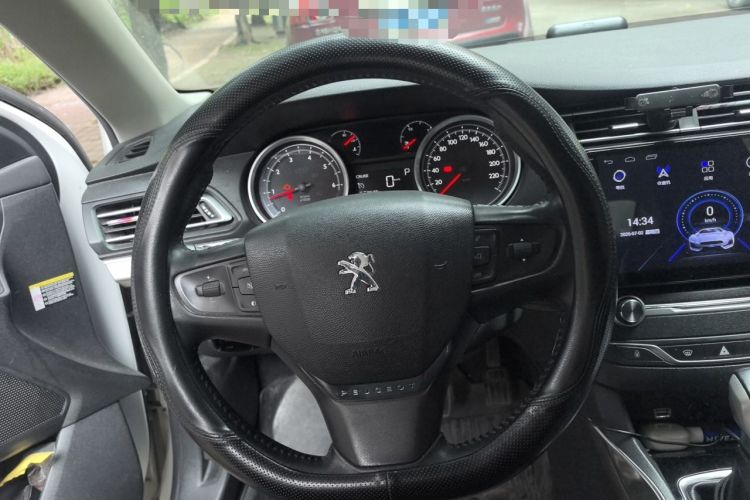 Used Peugeot 408 2018 Revised Version 1.8L Automatic Luxury Edition Steering Wheel