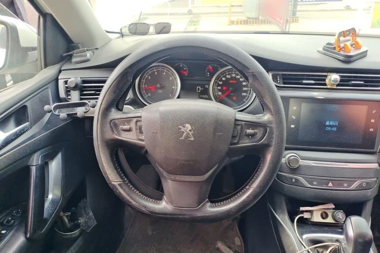 Used Peugeot 408 2018 1.8L Automatic Luxury Edition Steering Wheel