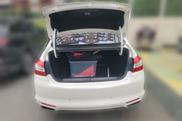 Used Peugeot 408 2018 350THP Automatic Luxury Edition Trunk