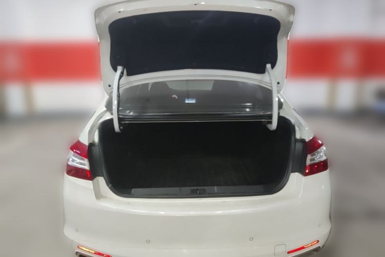 Used Peugeot 408 2018 350THP Automatic Luxury Edition Trunk