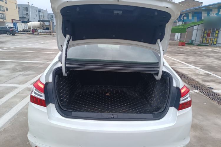 Used Peugeot 408 2018 350THP Automatic Luxury Edition Trunk