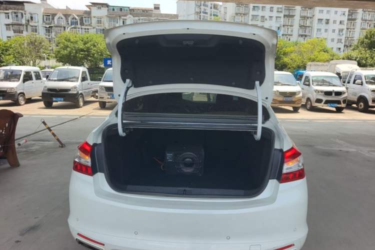 Used Peugeot 408 2018 350THP Automatic Luxury Edition Trunk