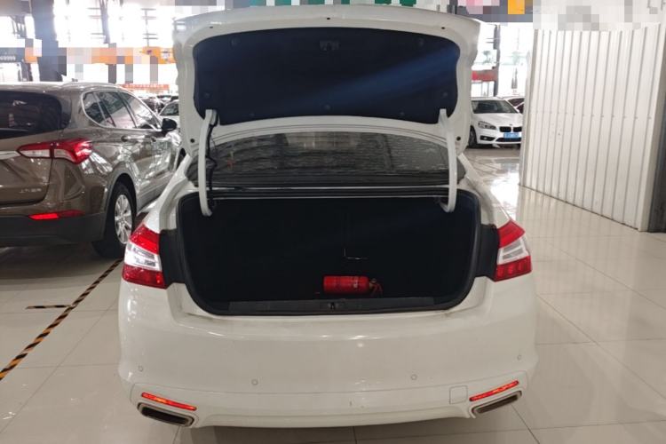 Used Peugeot 408 2018 350THP Automatic Luxury Edition Trunk