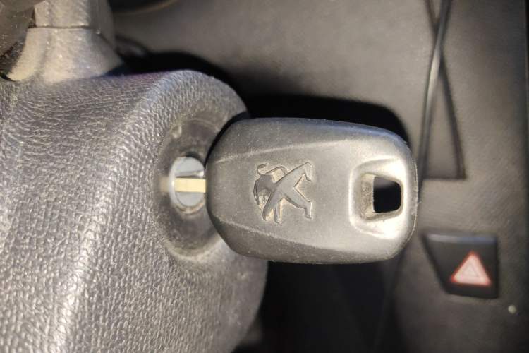 Used Peugeot 408 2018 Revised 350THP Automatic Luxury Edition Vehicle Key